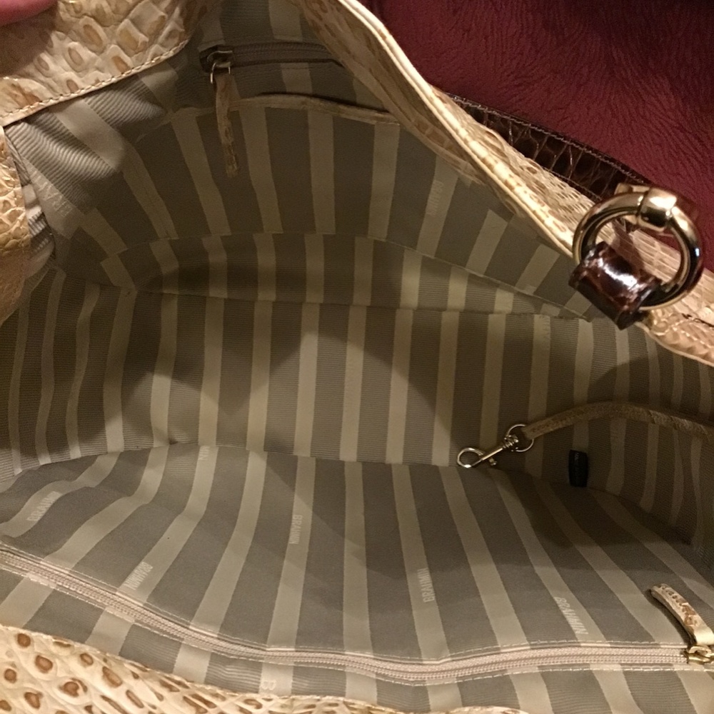 Leather Shoulder Bag with Wallet - Picture 6 of 7